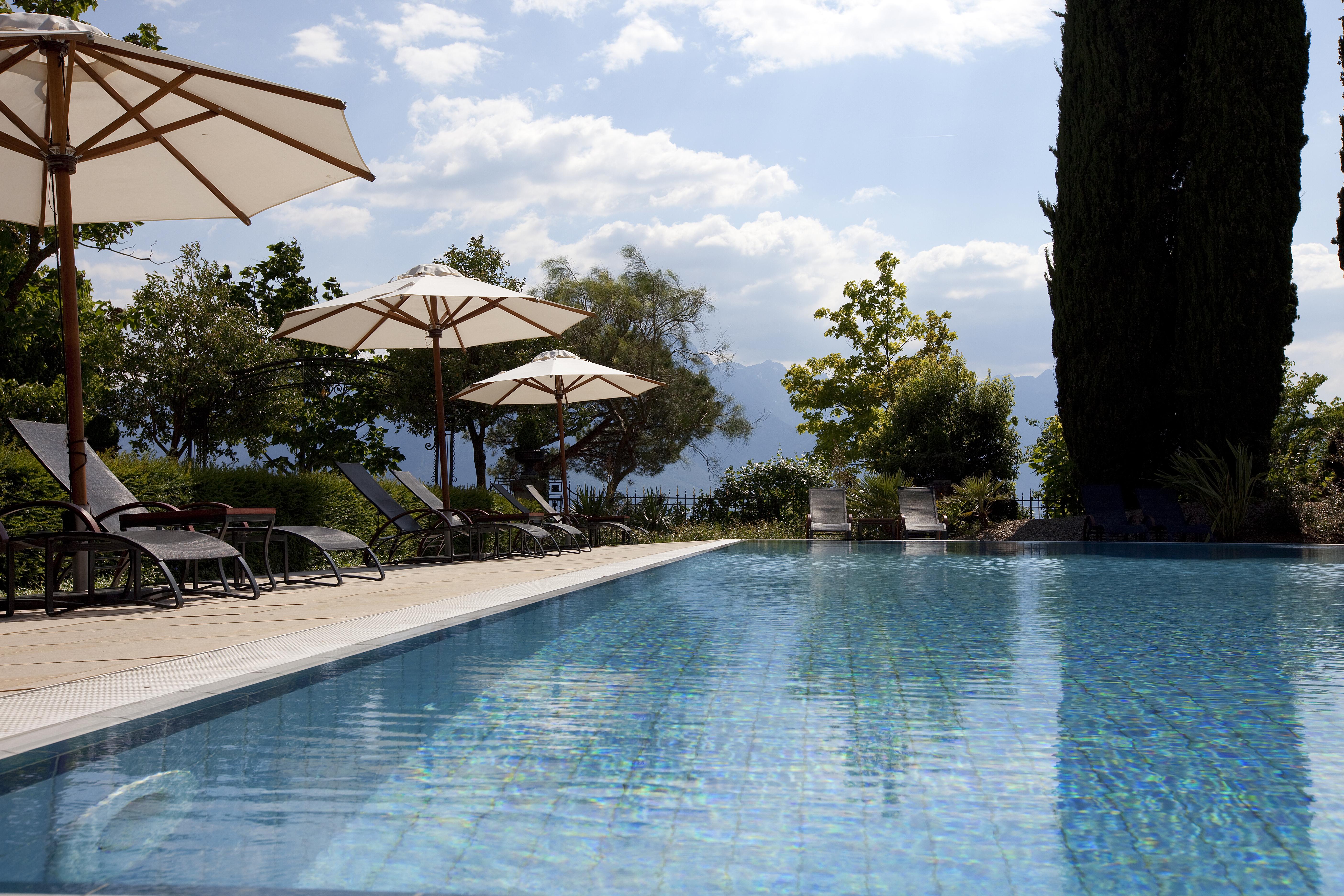 Fairmont Le Montreux Palace Exterior foto