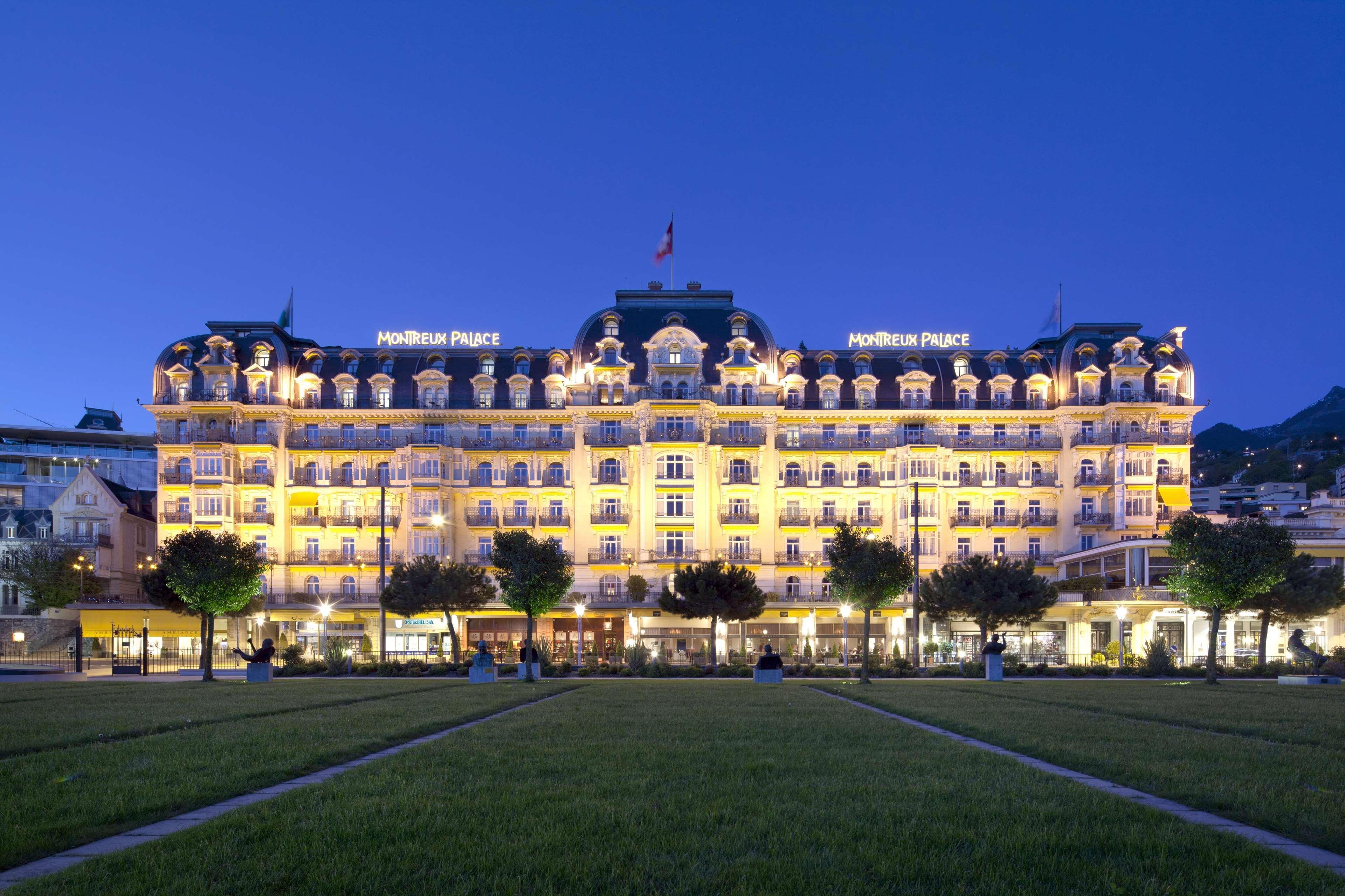 Fairmont Le Montreux Palace Exterior foto