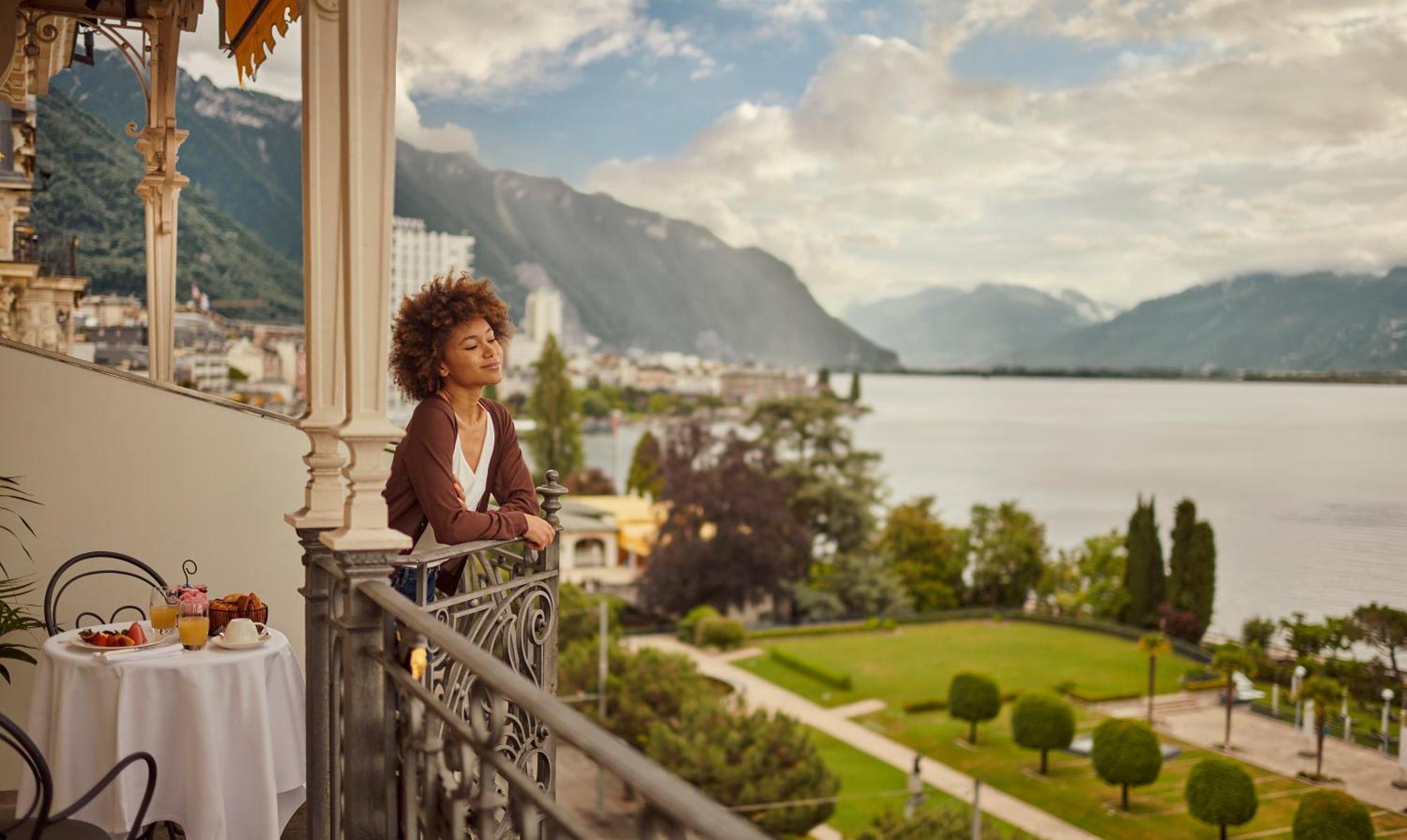 Fairmont Le Montreux Palace Exterior foto